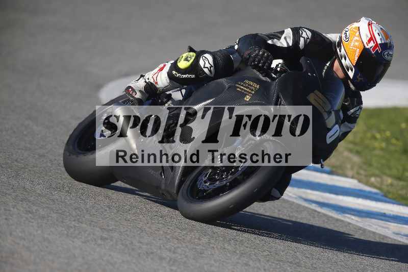 /01 26.-28.01.2024 Moto Center Thun Jerez/Gruppe gruen-green/210